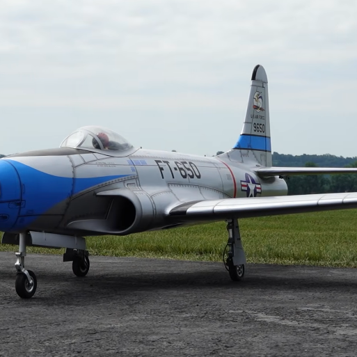 Black Horse P-80 Shooting Star Saggin Dragon 120mm EDF jet on runway