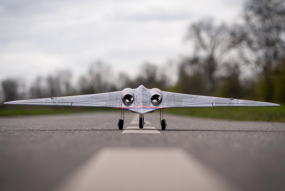 CNHL AviNationRC Horten Ho 229 Review | Compact Twin EDF Flying
