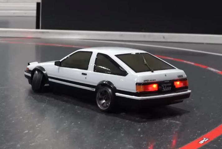 Kyosho Fazer D2 Review: AE86 RWD Drift Car First Impressions
